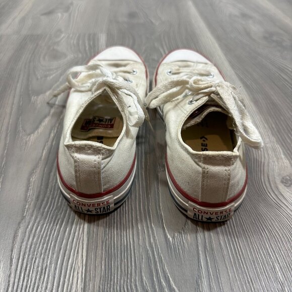 Converse Youth White Low Top Sneakers Size 3 - Picture 3 of 5